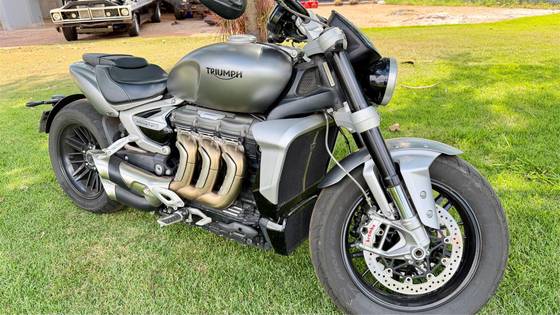 TRIUMPH ROCKET III R 
